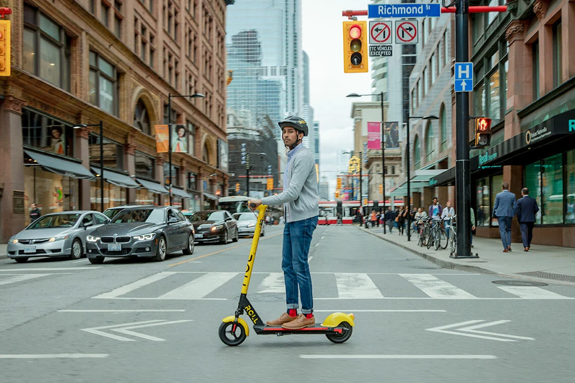 The Pros and Cons of an Electric Scooter