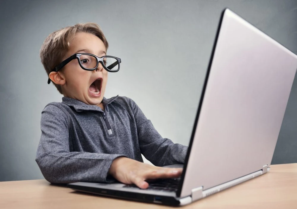 children using digital devices